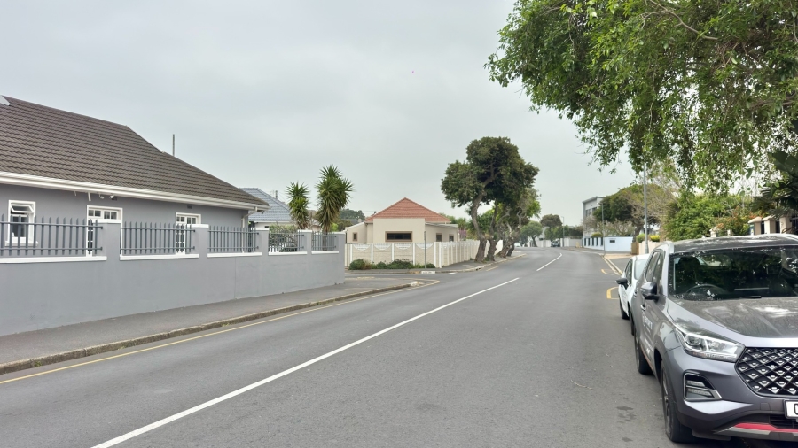 1 Bedroom Property for Sale in Strand North Western Cape